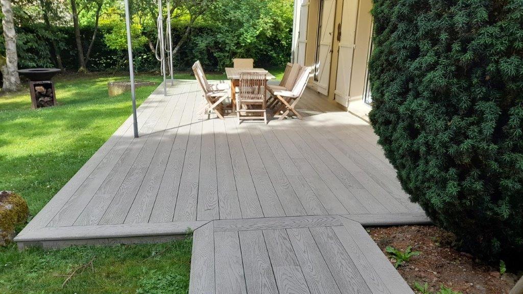 terrasse en lames millboard à St nom la bretêche