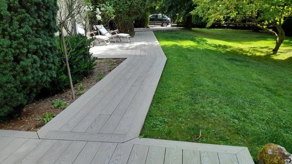 terrasse en lames millboard à St nom la bretêche